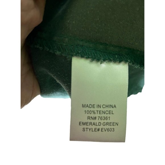 Elliott & Vine Green Tiered dress with 3/4 sleeves Size 1X NEW W/TAGS - Picture 5 of 5